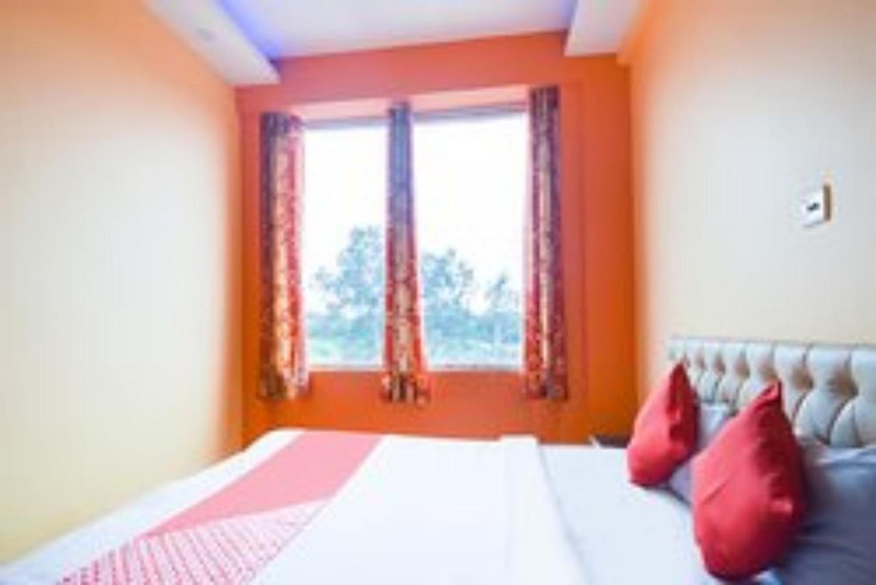 Durgāpur Staymaker Royal Galaxy מראה חיצוני תמונה